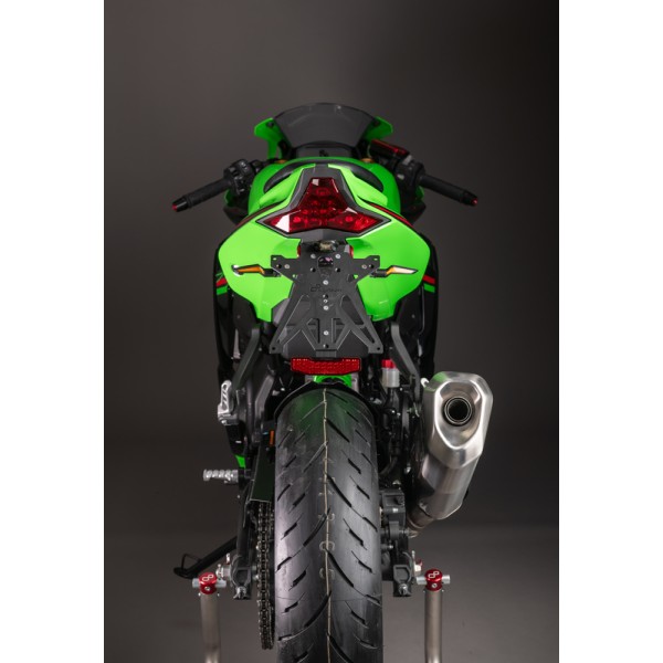 Kit support de plaque réglable LIGHTECH noir Kawasaki Ninja 125
