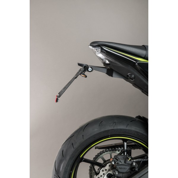 Support de plaque LIGHTECH réglable noir Kawasaki Z 650
