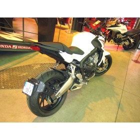 Support de plaque ACCESS DESIGN ''ras de roue'' noir Honda CB650F