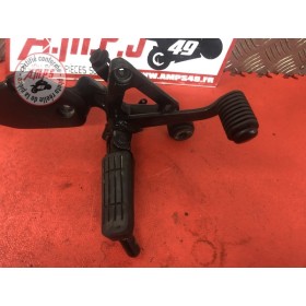 Platine repose pied droite Yamaha 600 Fazer FZS 2002 à 2003