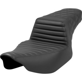 SEAT STEP UP FLHX/FLTR 23-UP -