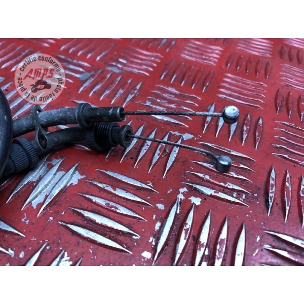 Cable d'accélérateur 