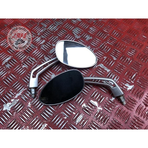 Paire de retroviseur adaptable 