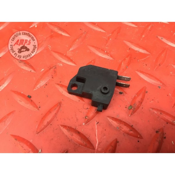 Contacteur de frein avant 