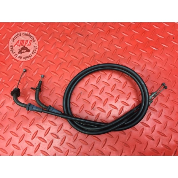 Cable d'accélérateur 