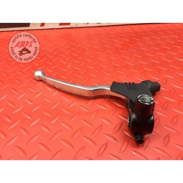 Cocotte d'embrayage avec levier 