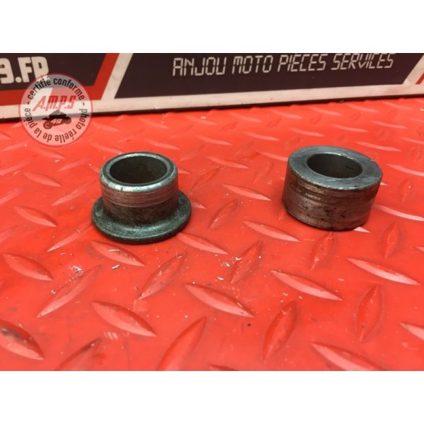 Entretoise d'axe de roue arriere 