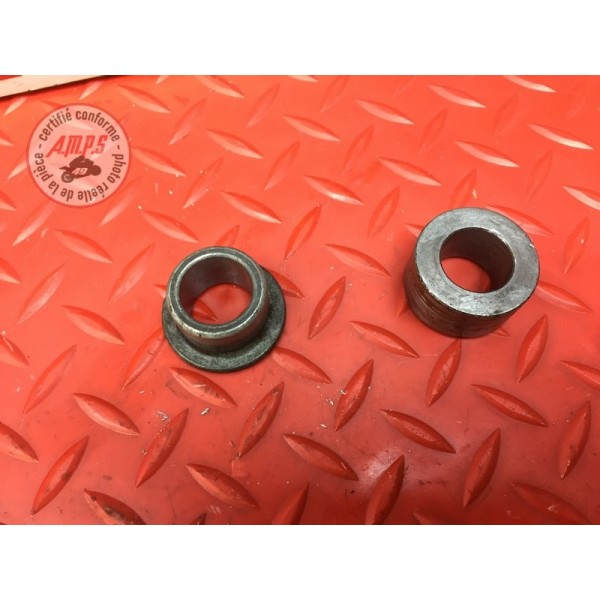 Entretoise d'axe de roue arriere 