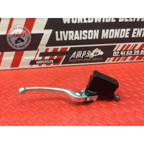 Maitre cylindre de frein avant 