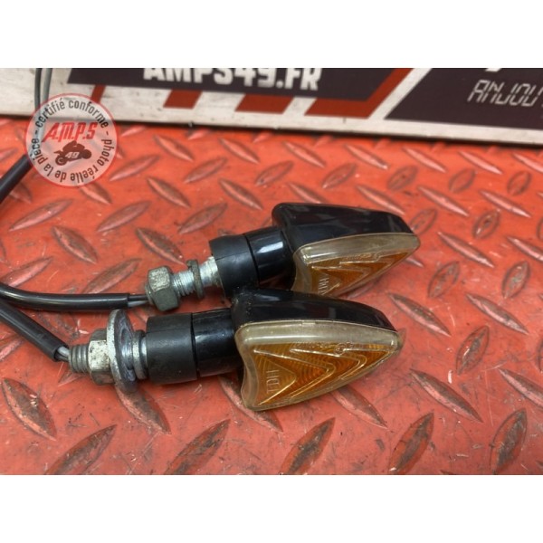 Clignotants avant adaptable 