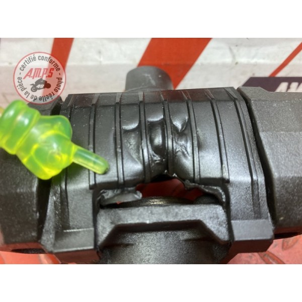 Etrier de frein arriere 