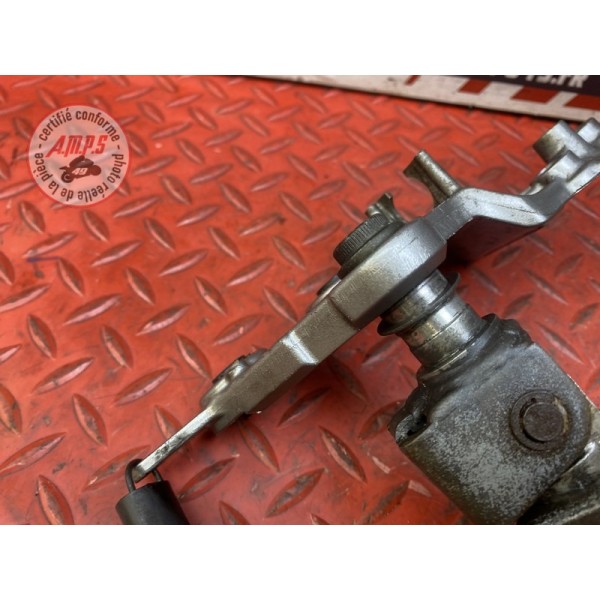 Platine repose pied droite 