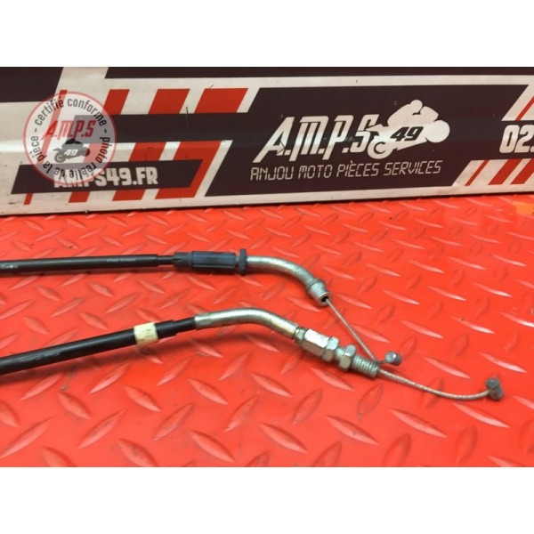 Cable d'accélérateur 