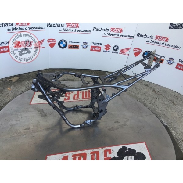 Cadre avec carte grise 