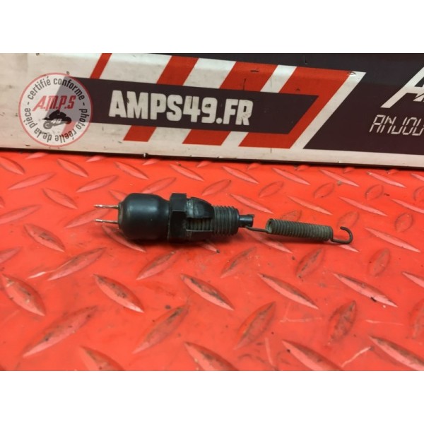 Contacteur de feux stop arrière 