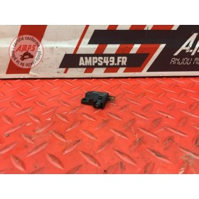 Contacteur de frein avant