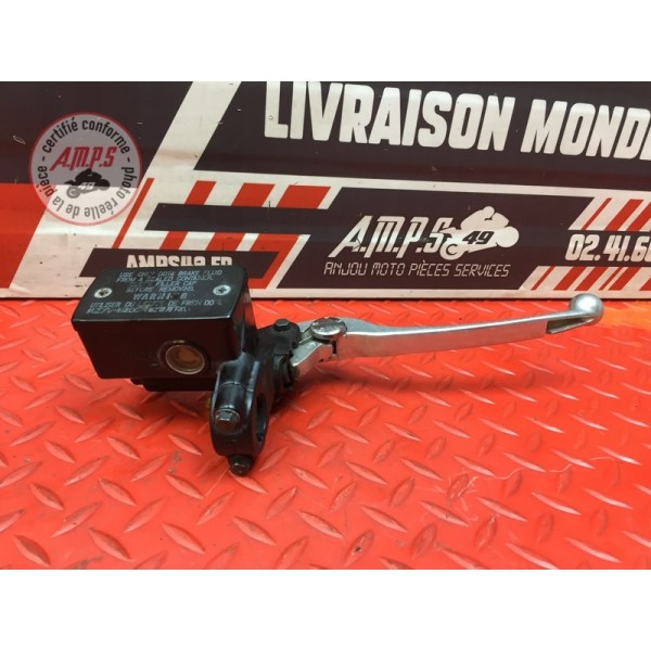Maitre cylindre de frein avant 