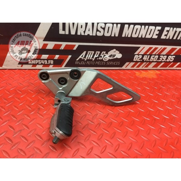 Platine repose pied gauche 