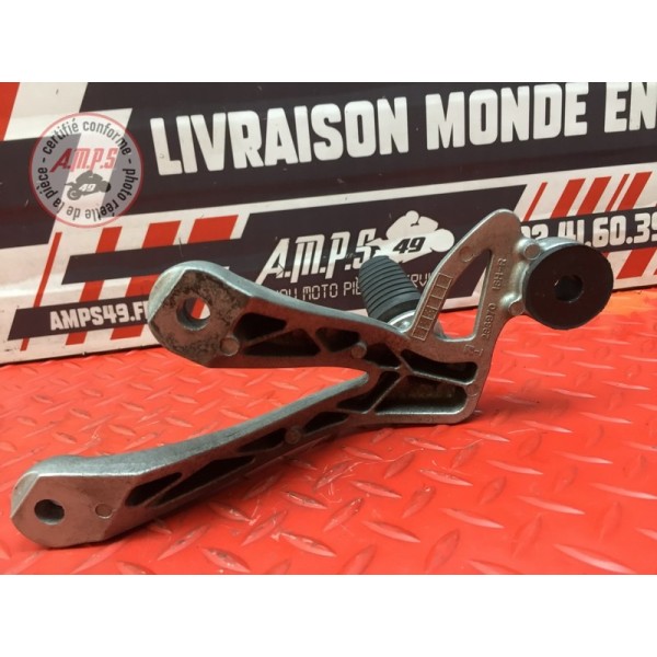 Platine repose pied passager droite 