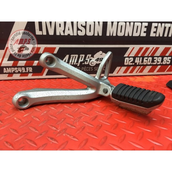 Platine repose pied passager gauche 