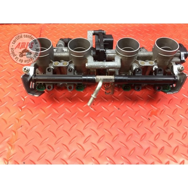 Rampe de carburateur 