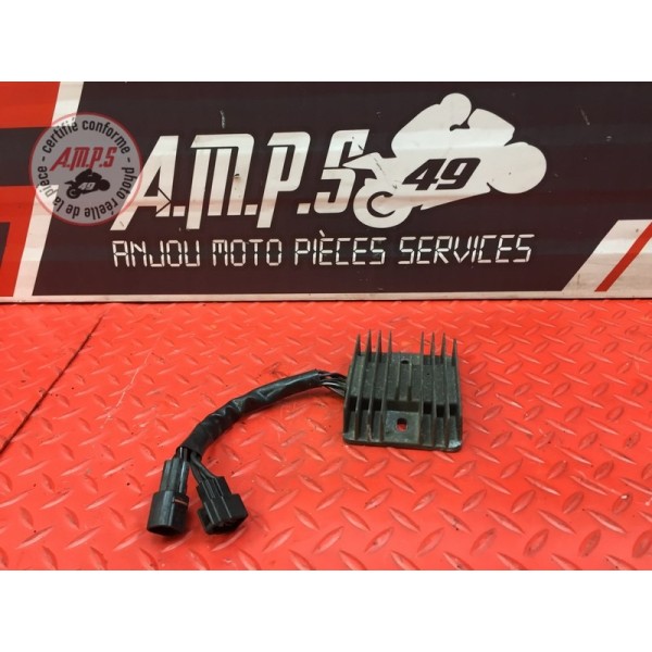 Regulateur de tension