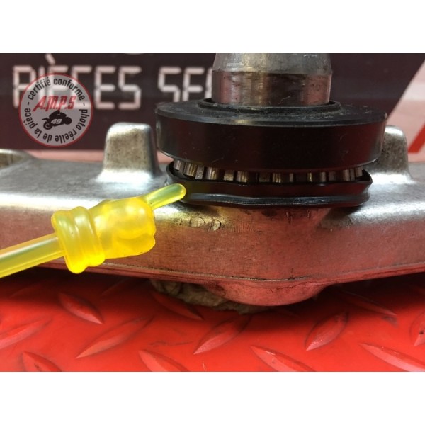 Te de fourche inférieur 