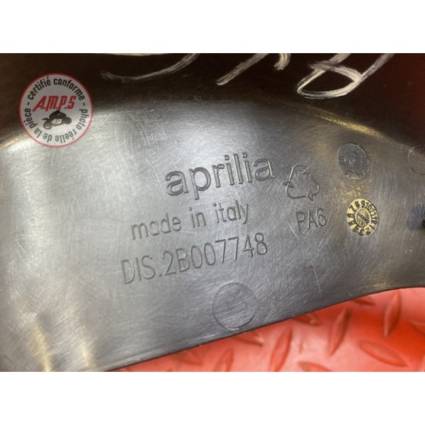 Cache plastique avant gauche 