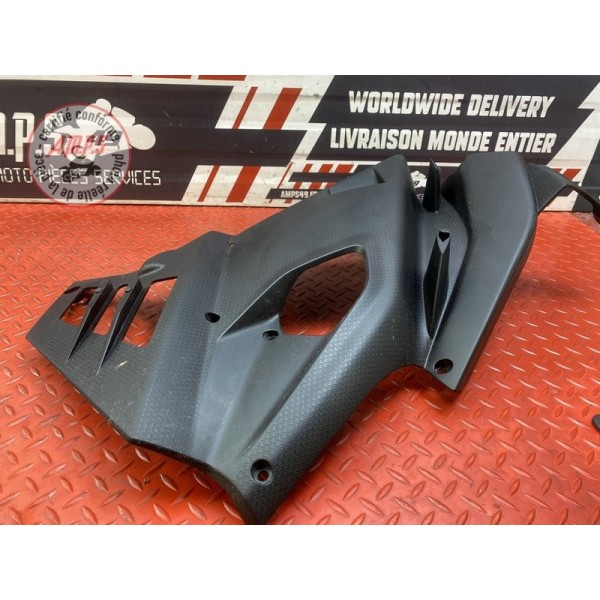 Flanc de carénage gauche 