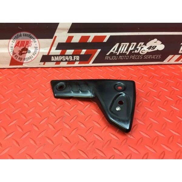 Ecope de radiateur gauche 