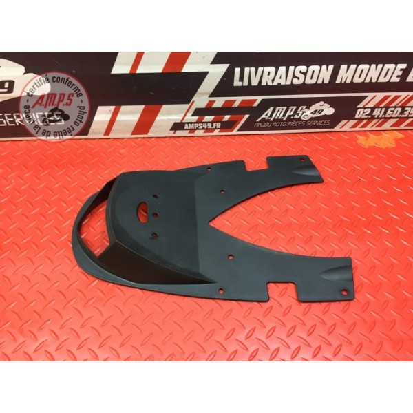 Entourage de feux arrière 