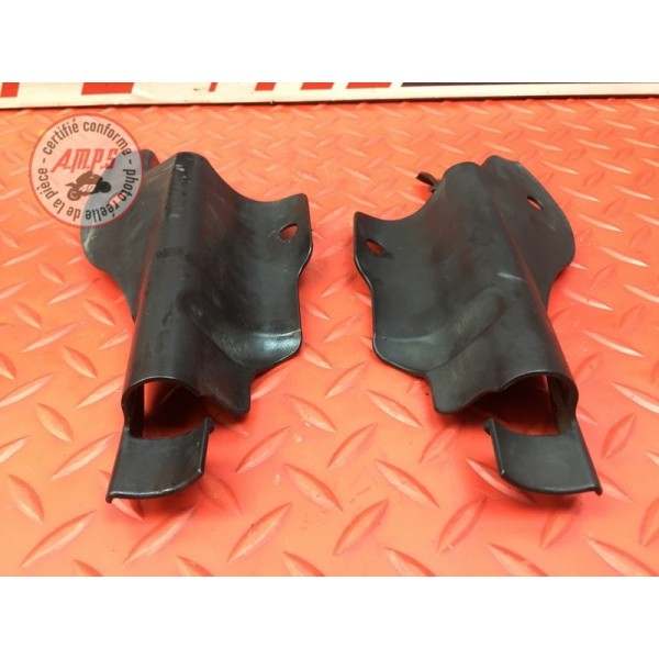 Paire de plastique avant 