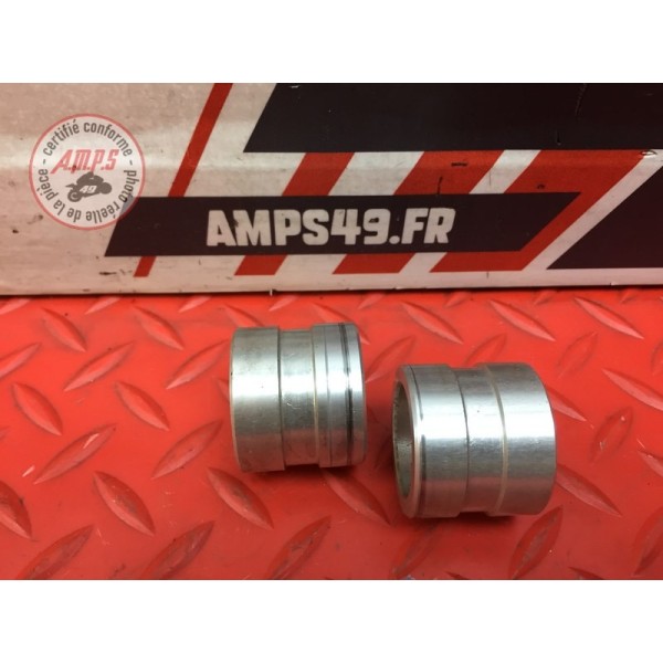 Entretoise de roue avant 