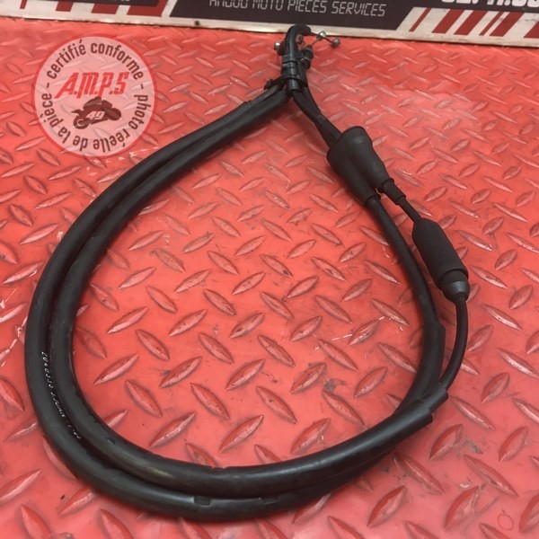 Cable d'accélérateur 