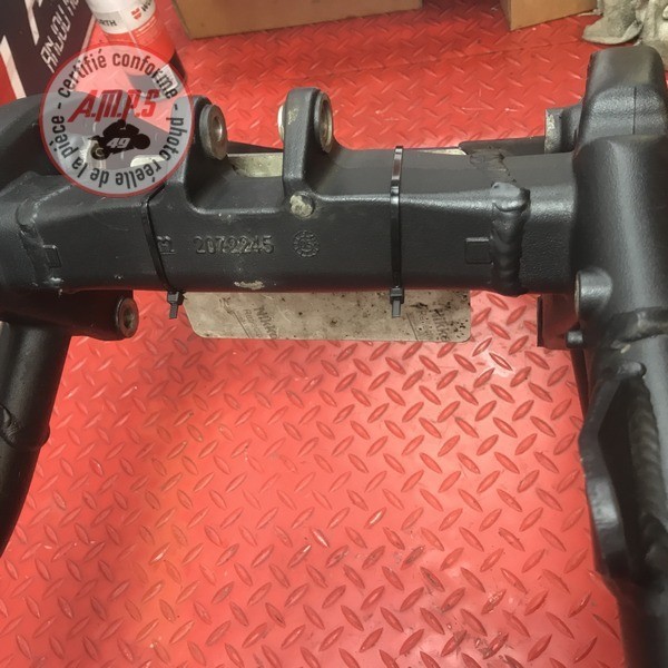 Cadre avec carte grise 