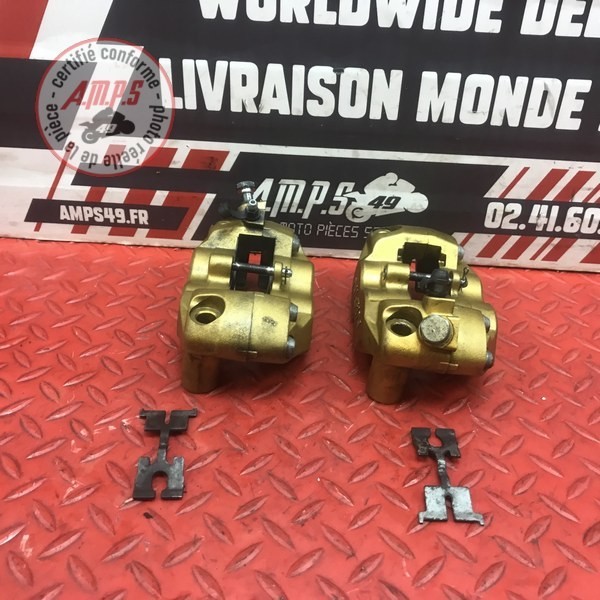 Paire d'étrier de frein avant 