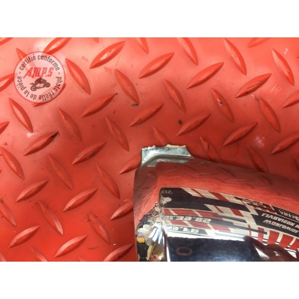 Cache sous reservoir droit 