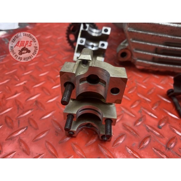 Culasse avec arbre a came 