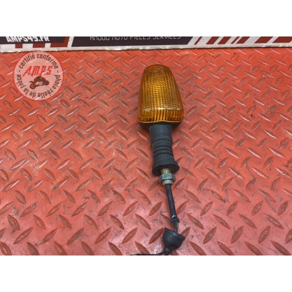 Clignotant avant gauche 