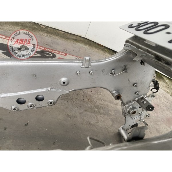 Cadre avec carte grise 