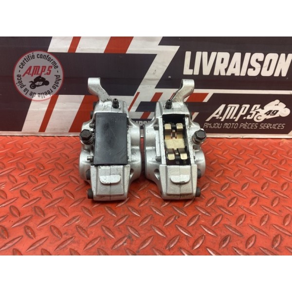 Paire d'étrier de frein avant