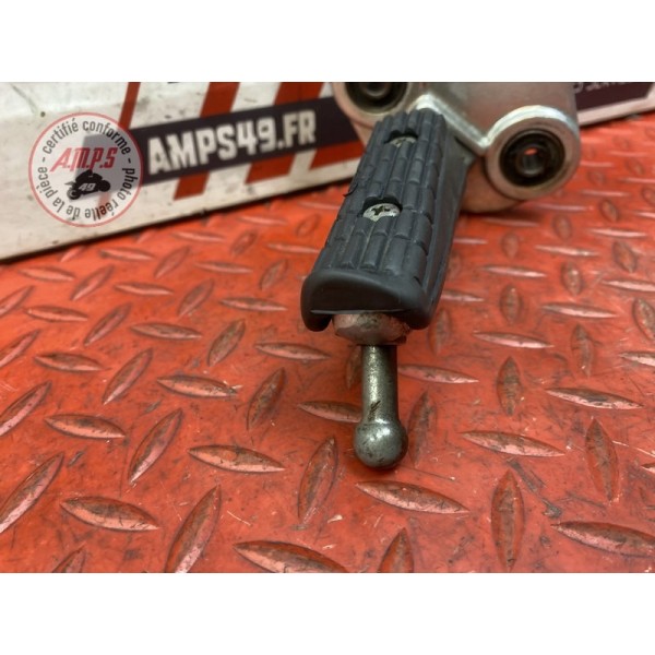 Platine repose pied droite 