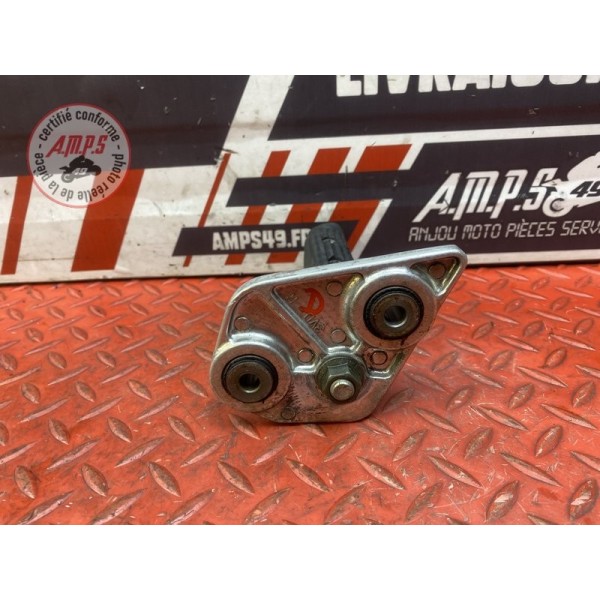 Platine repose pied droite 