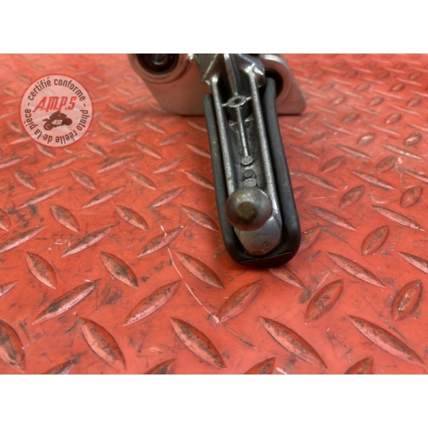 Platine repose pied droite 