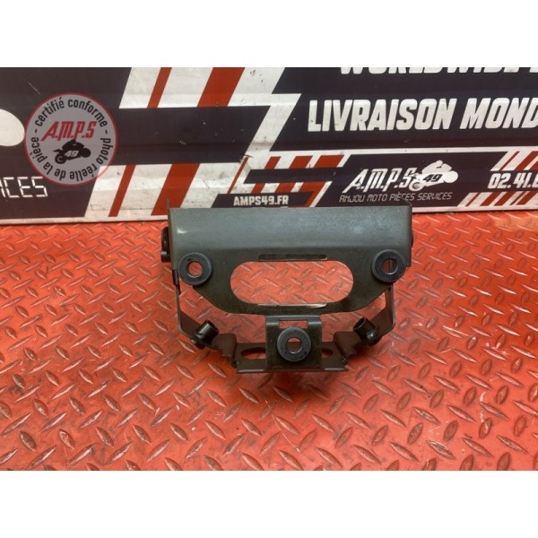 Support de feux arriere 