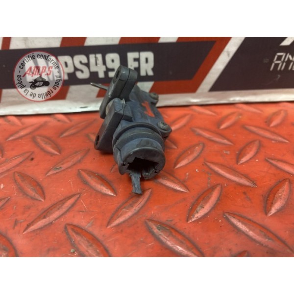 Contacteur de frein avant 