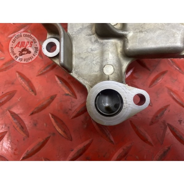 Carter avec crépine d'aspiration d'huile 