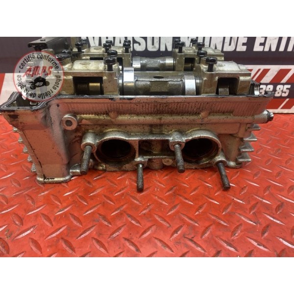 Culasse avec arbre a came 