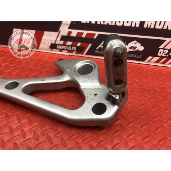 Platine repose pied droite 