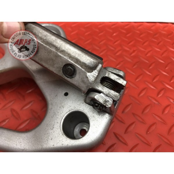 Platine repose pied droite 